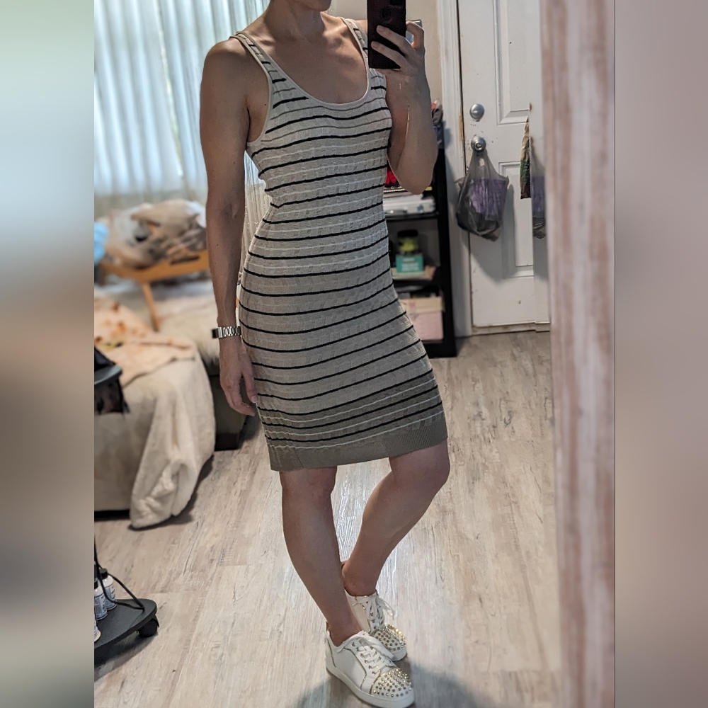 Striped stretchy LOFT tank midi gradient knit dress size medium